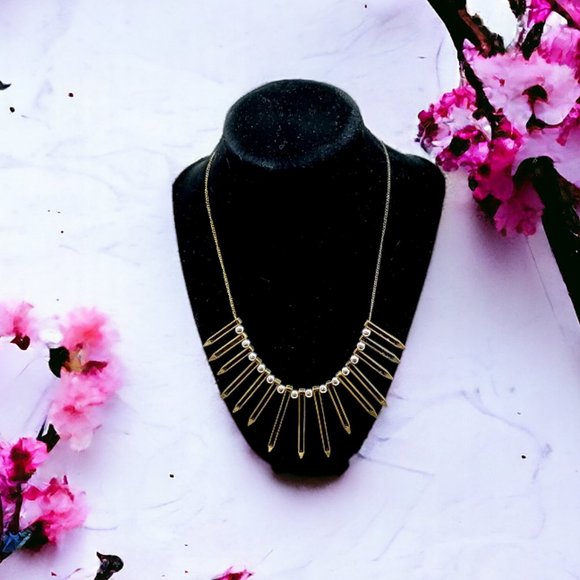 ANTIQUE BRONZE/GOLD FINISH BOLD CLEOPATRA STYLE BIB NECKLACE W/SILVER BEADS - Picture 1 of 4